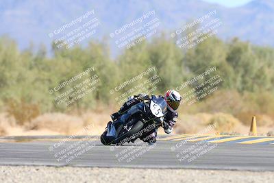 media/Oct-20-2024-CVMA (Sun) [[d4a3dff211]]/Race 12- Formula 40 MW and LW/